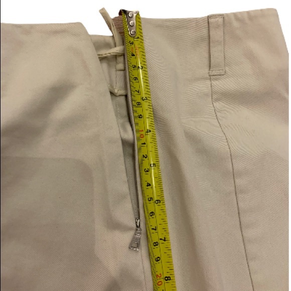 Authentic Prada Pencil Skirt in Beige size 38 - Picture 8 of 10